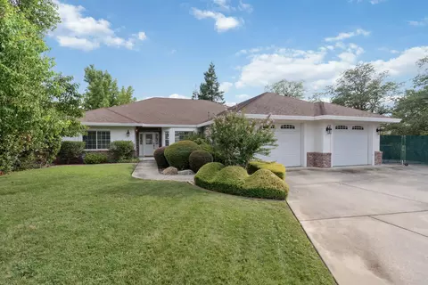 Exterior - 2286 Allegheny Ct, Redding, CA 96001 photo 3 of 20