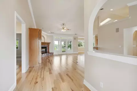 2286 Allegheny Ct, Redding, CA 96001