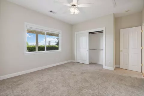 Bedroom - 2286 Allegheny Ct, Redding, CA 96001 photo 2 of 2