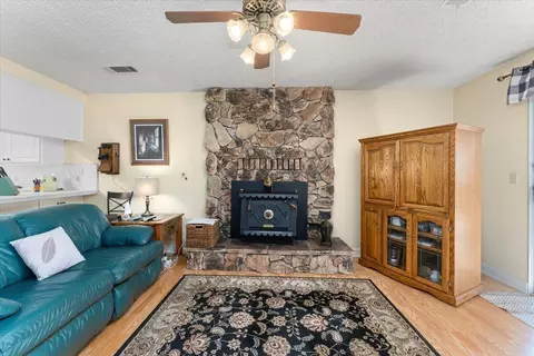 7146 Bohn Blvd, Anderson, CA 96007 photo 12