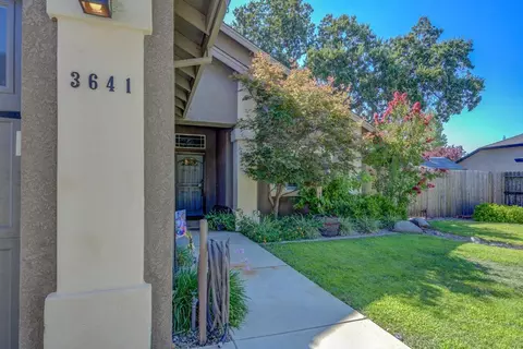 3641 Sacramento Dr, Redding, CA 96001 photo 3