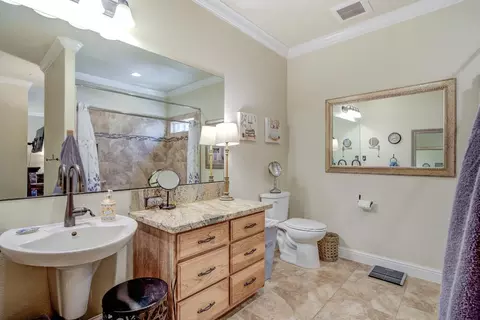 3641 Sacramento Dr, Redding, CA 96001 photo 22