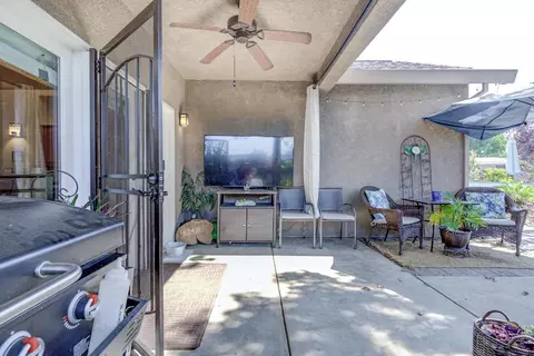3641 Sacramento Dr, Redding, CA 96001 photo 29