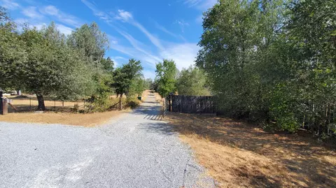 12141 Beltline Rd, Redding, CA 96003 photo 22
