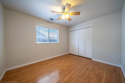 Bedroom - 618 Alamine Dr, Redding, CA 96003 photo 3 of 8