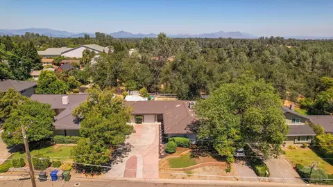 1890 Manchester Dr, Redding, CA 96002 photo 58
