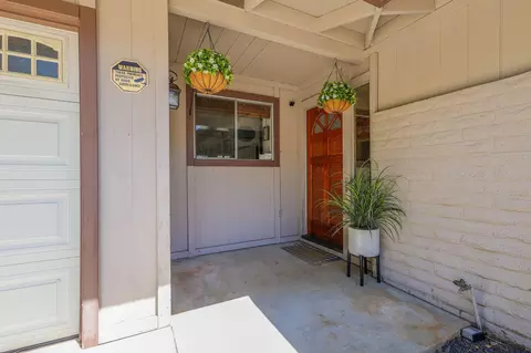 1890 Manchester Dr, Redding, CA 96002 photo 4