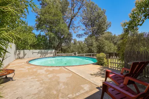 1890 Manchester Dr, Redding, CA 96002 photo 48