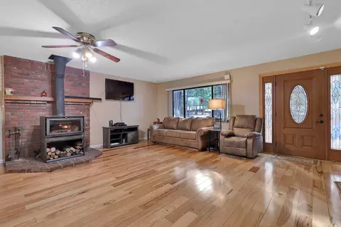 30578 Figaro Dr, Shingletown, CA 96088 photo 3
