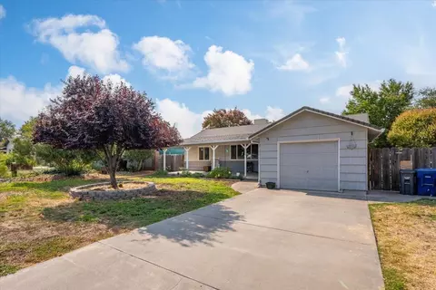228 Beverley Ave, Red Bluff, CA 96080