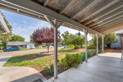 228 Beverley Ave, Red Bluff, CA 96080 photo 5