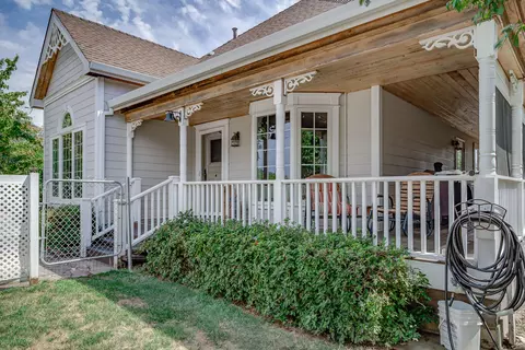 22601 River View Dr, Cottonwood, CA 96022