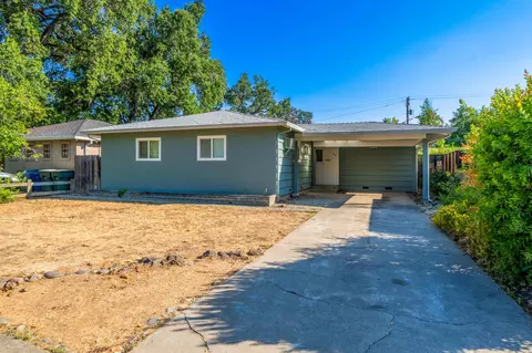 745 Gold St, Redding, CA 96001