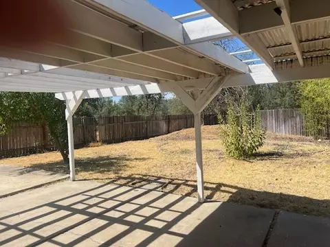 Exterior - 4211 White River Ct, Redding, CA 96003 photo 3 of 6