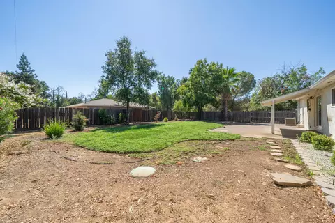 5035 Huntington Dr, Redding, CA 96002 photo 30