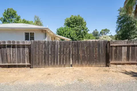 5035 Huntington Dr, Redding, CA 96002 photo 41