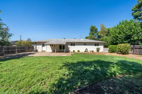 5035 Huntington Dr, Redding, CA 96002 photo 33