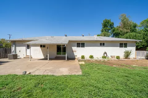 5035 Huntington Dr, Redding, CA 96002 photo 38