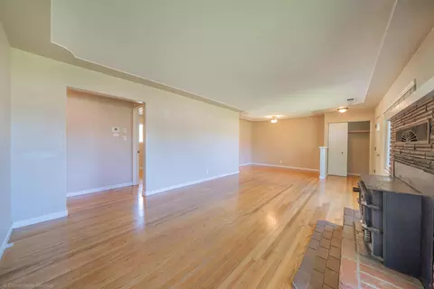 5035 Huntington Dr, Redding, CA 96002 photo 12