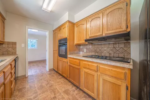 5035 Huntington Dr, Redding, CA 96002 photo 15