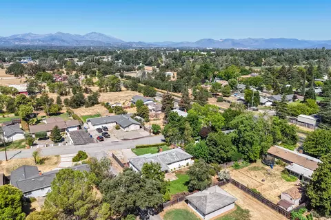 5035 Huntington Dr, Redding, CA 96002 photo 51