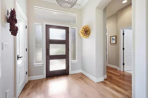 Entry Way - 4612 Kilkee Dr, Redding, CA 96001 photo 1 of 3