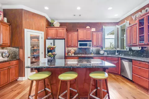 Kitchen - 4612 Kilkee Dr, Redding, CA 96001 photo 2 of 3