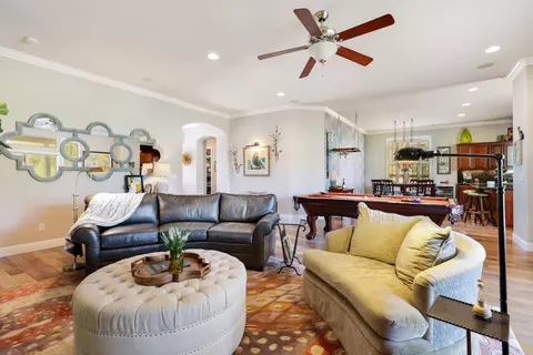 Living - 4612 Kilkee Dr, Redding, CA 96001 photo 1 of 2