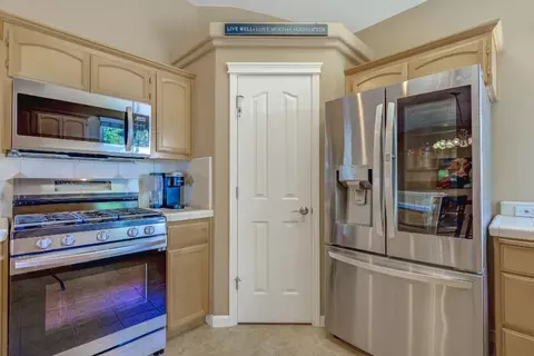 2650 Rhinestone Way, Redding, CA 96001 photo 14
