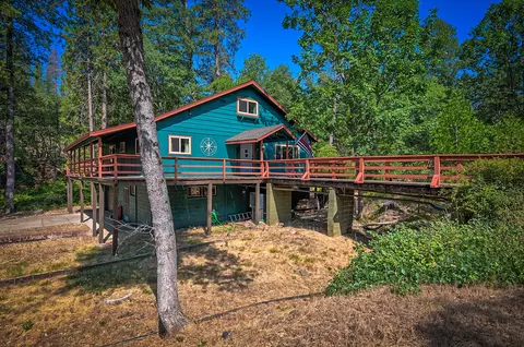 805 E Weaver Creek Rd, Weaverville, CA 96093 photo 3