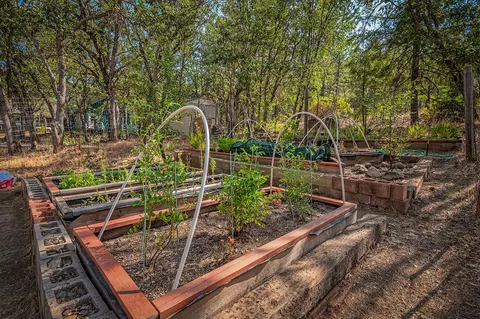 805 E Weaver Creek Rd, Weaverville, CA 96093 photo 58