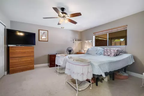 Bedroom - 2623 Shasta St, Redding, CA 96001 photo 2 of 5