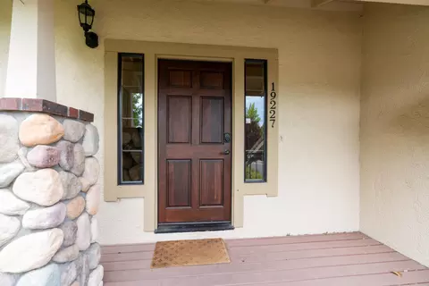 Entry Way - 19227 Hollow Ln, Redding, CA 96003 photo 1 of 5
