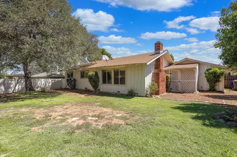 4662 Lookout Ct, Redding, CA 96001 photo 18