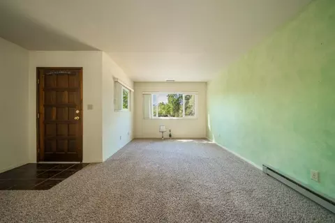 Living - 8933 Simmons Rd, Redding, CA 96001 photo 1 of 4