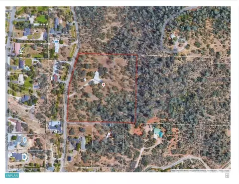 View/Area - 8933 Simmons Rd, Redding, CA 96001 photo 14 of 14