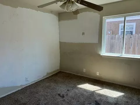 Bedroom - 2620 Irwin Rd, Redding, CA 96002 photo 2 of 3