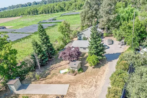 11495 State Highway 99e, Los Molinos, CA 96055