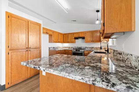 Kitchen - 1541 Imperial Dr, Redding, CA 96003 photo 1 of 4