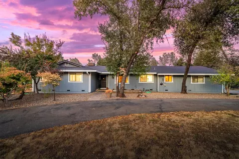 13383 Kings Way, Redding, CA 96003 photo 1