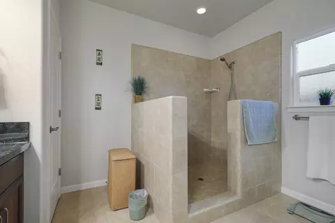 1471 Lear Way, Redding, CA 96001 photo 15
