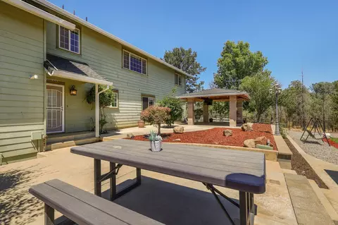 Exterior - 13105 Bear Mountain Rd, Redding, CA 96003 photo 7 of 28