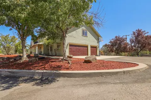Exterior - 13105 Bear Mountain Rd, Redding, CA 96003 photo 5 of 28
