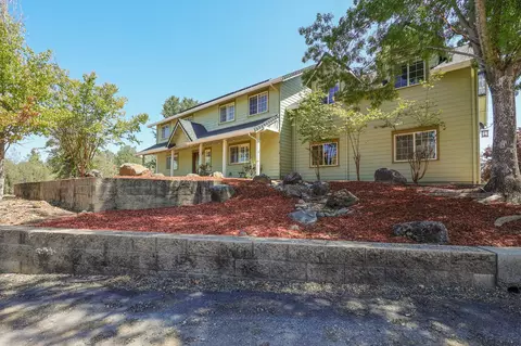 Exterior - 13105 Bear Mountain Rd, Redding, CA 96003 photo 4 of 28