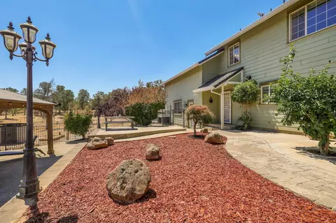 Exterior - 13105 Bear Mountain Rd, Redding, CA 96003 photo 6 of 28