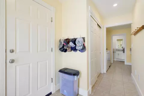 Entry Way - 13105 Bear Mountain Rd, Redding, CA 96003 photo 4 of 4