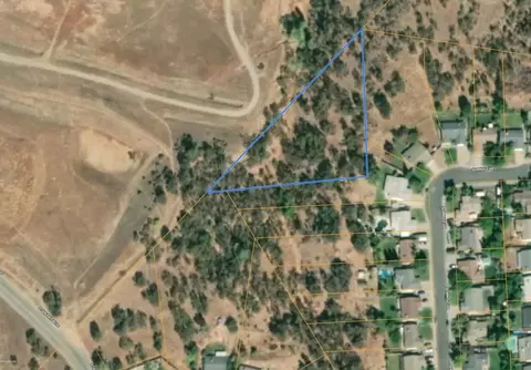 2988 Starlight Blvd, Redding, CA 96001 photo 1