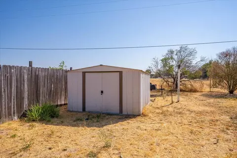 Exterior - 11294 Rawson Rd, Red Bluff, CA 96080 photo 10 of 17