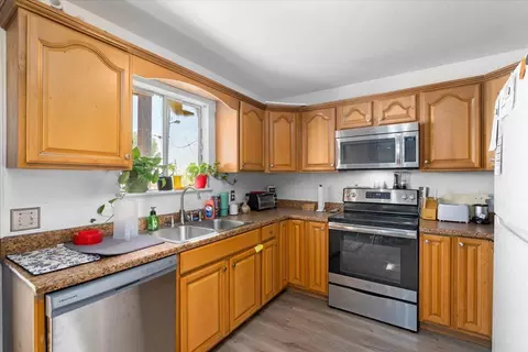 Kitchen - 11294 Rawson Rd, Red Bluff, CA 96080 photo 1 of 3