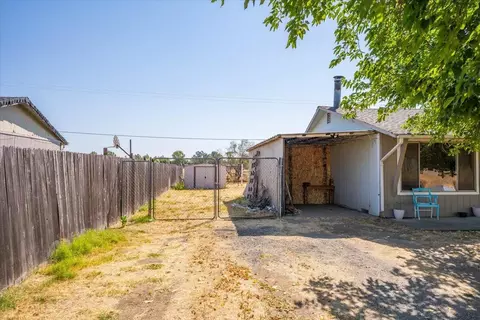 Exterior - 11294 Rawson Rd, Red Bluff, CA 96080 photo 14 of 17
